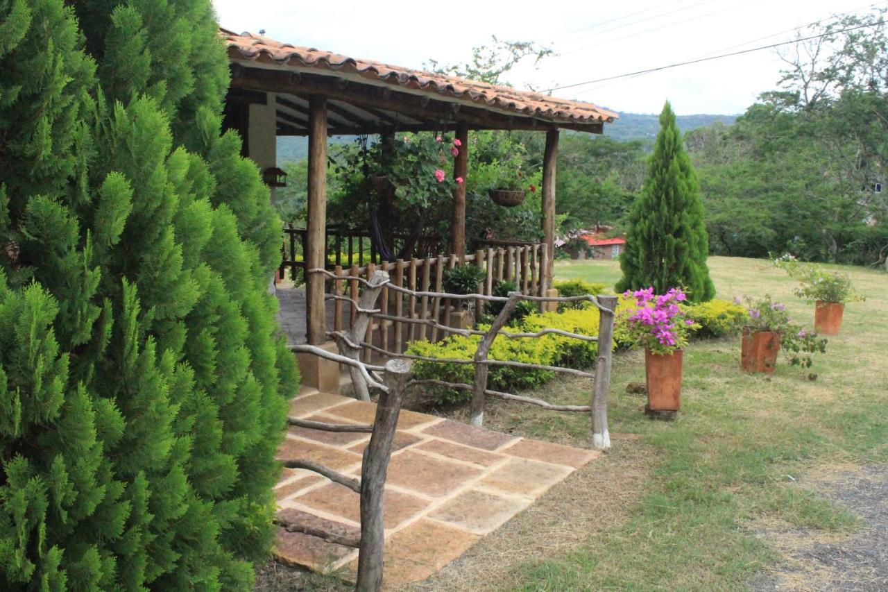 Hostal Sueno Real Campestre San Gil Exterior photo