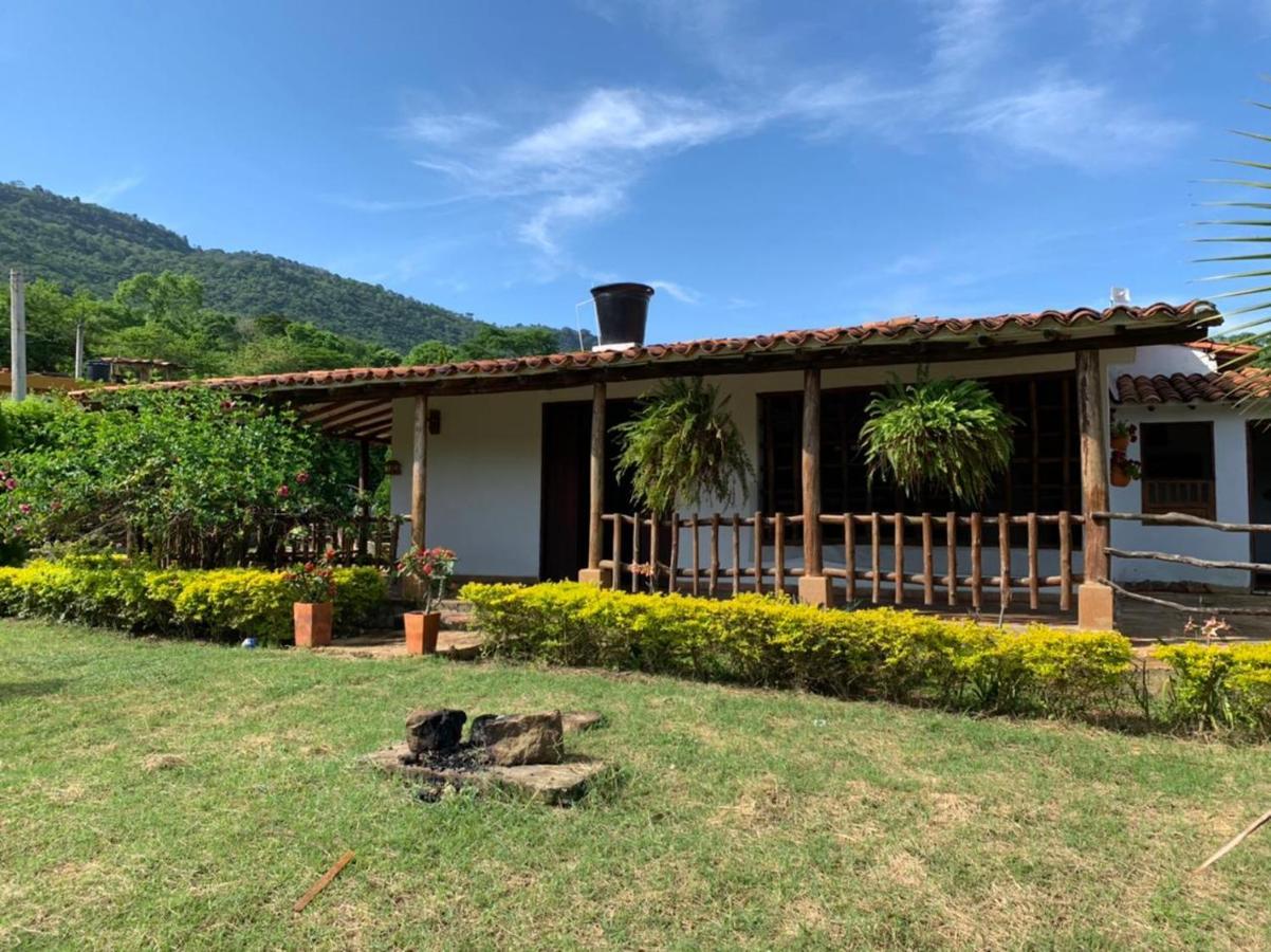 Hostal Sueno Real Campestre San Gil Exterior photo